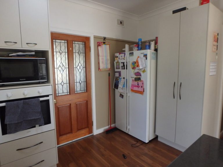 170 Loftus Street, Temora NSW 2666 - photo 6