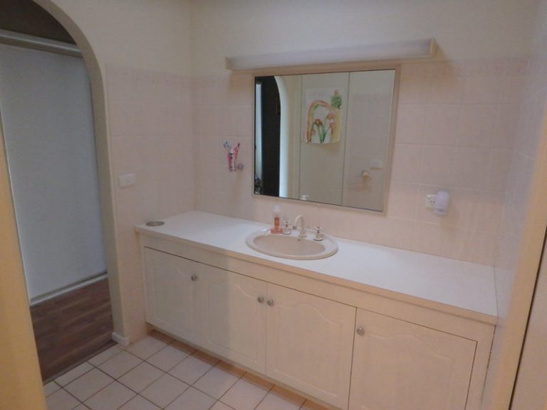 170 Loftus Street, Temora NSW 2666 - photo 10