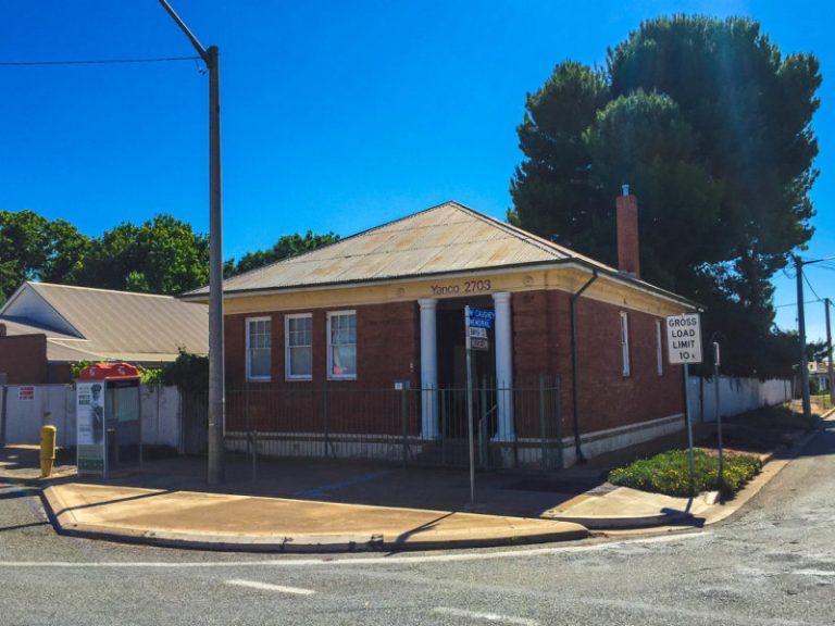 9 Main Avenue, Yanco NSW 2703 - photo 15