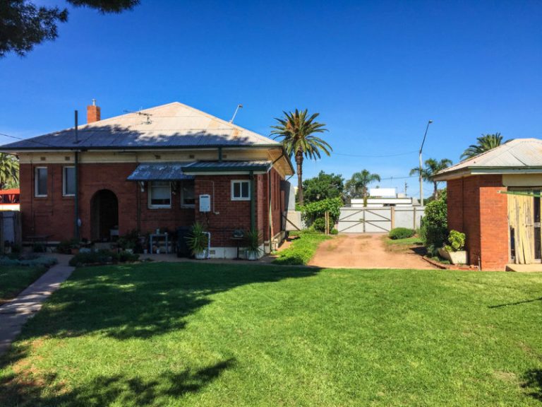 9 Main Avenue, Yanco NSW 2703 - photo 6