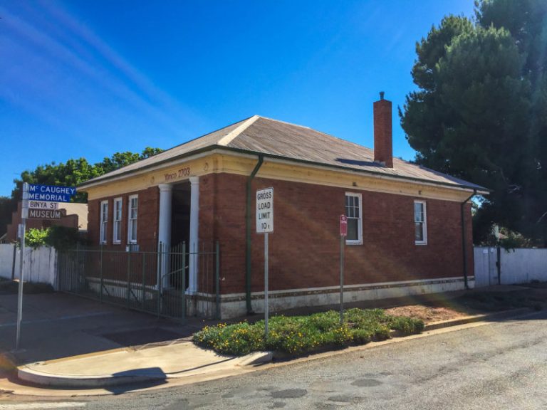 9 Main Avenue, Yanco