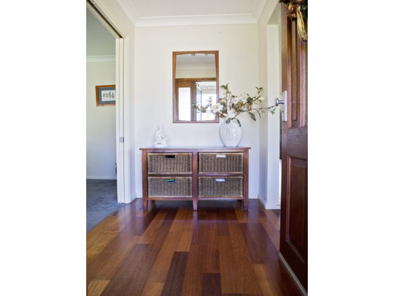 1 Evatt Street, Temora NSW 2666 - photo 3