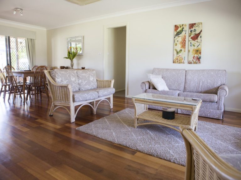 1 Evatt Street, Temora NSW 2666 - photo 5