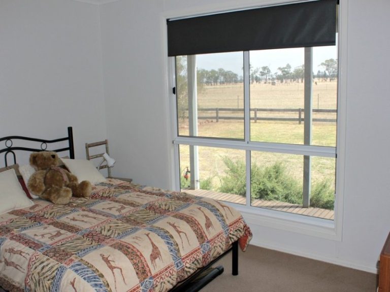 119* Gradys Lane, Wagga Wagga NSW 2650 - photo 5