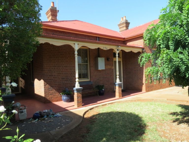 156 Victoria Street, Temora NSW 2666 - photo 18