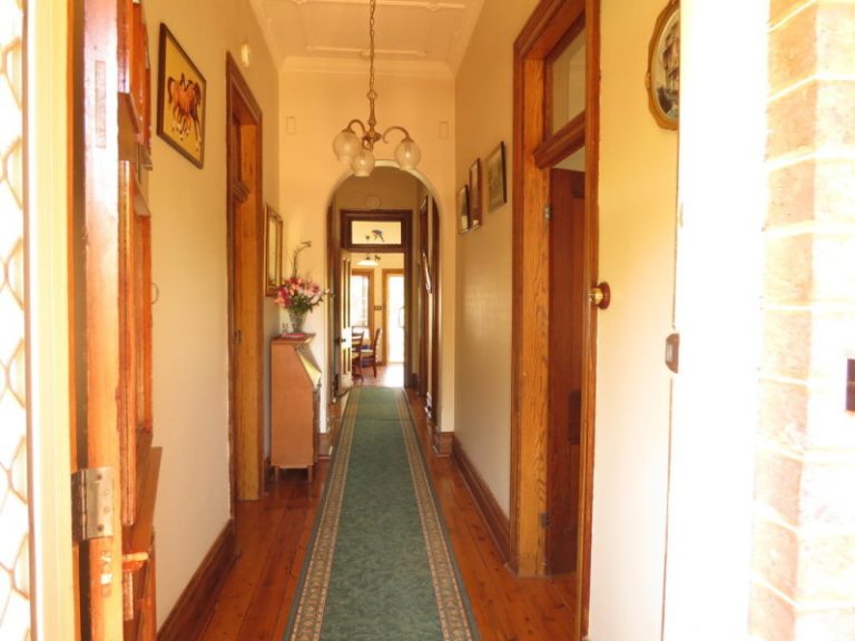 156 Victoria Street, Temora