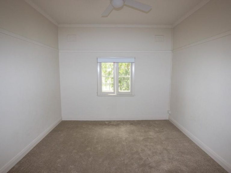 102 Audley Street, Narrandera NSW 2700 - photo 12