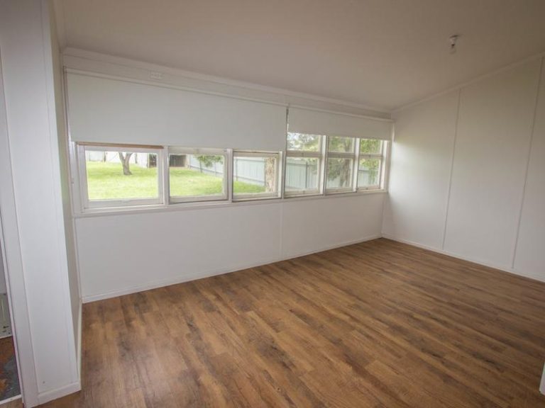 102 Audley Street, Narrandera NSW 2700 - photo 8