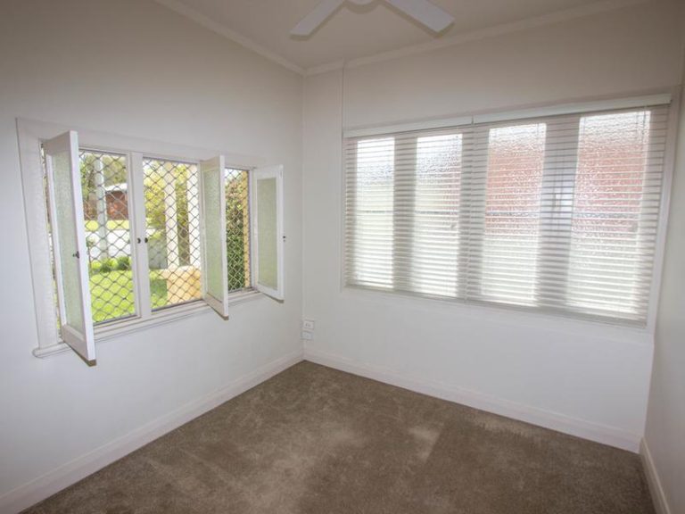 102 Audley Street, Narrandera NSW 2700 - photo 10