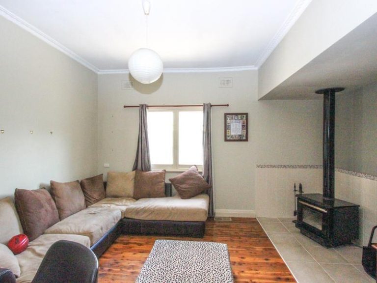 30 William Street, Narrandera NSW 2700 - photo 8