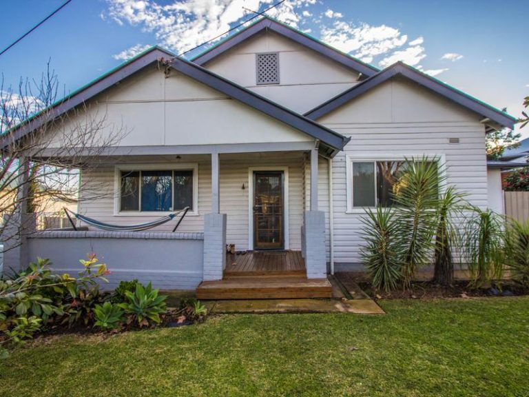 30 William Street, Narrandera NSW 2700 - McGrath Riverina