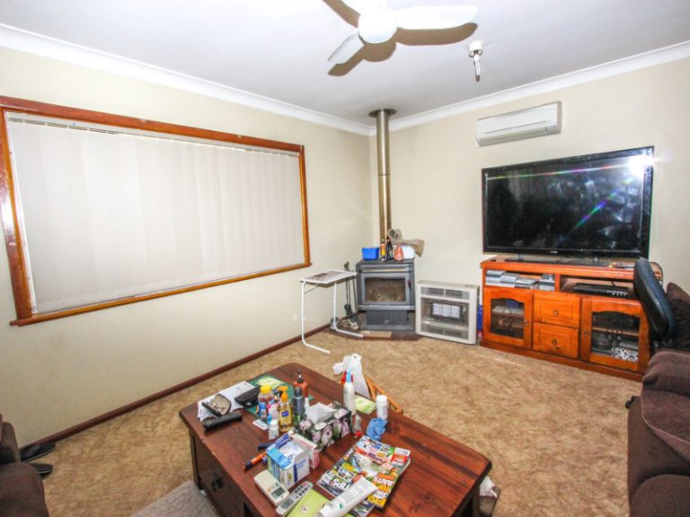 63 Dalgetty Street, Narrandera NSW 2700 - photo 14