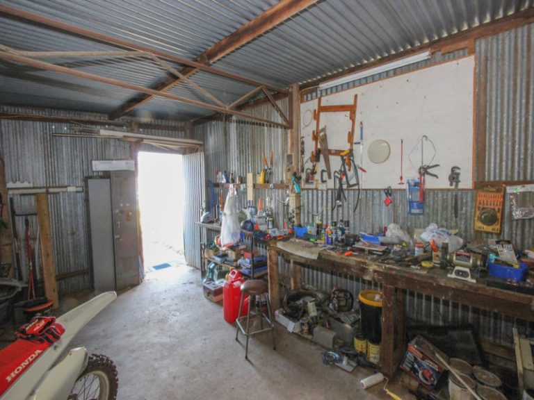 63 Dalgetty Street, Narrandera NSW 2700 - photo 16