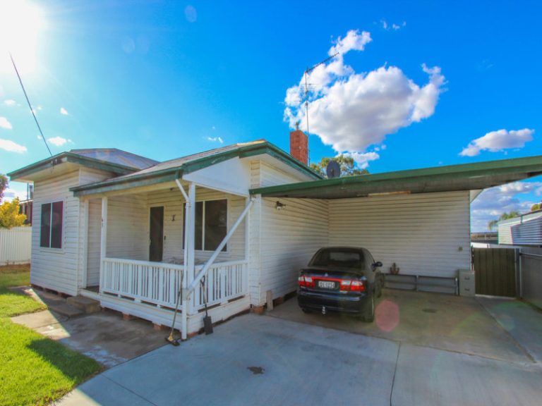 63 Dalgetty Street, Narrandera NSW 2700 - photo 3