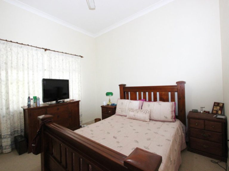 63 Dalgetty Street, Narrandera NSW 2700 - photo 6