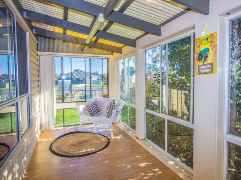 13 Cootamundra Road, Temora NSW 2666 - photo 16
