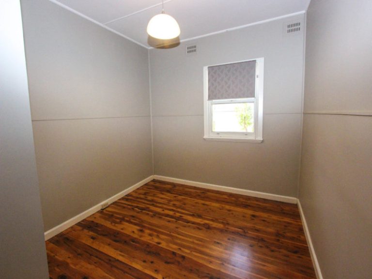 71 Melbourne Street, Narrandera NSW 2700 - photo 9