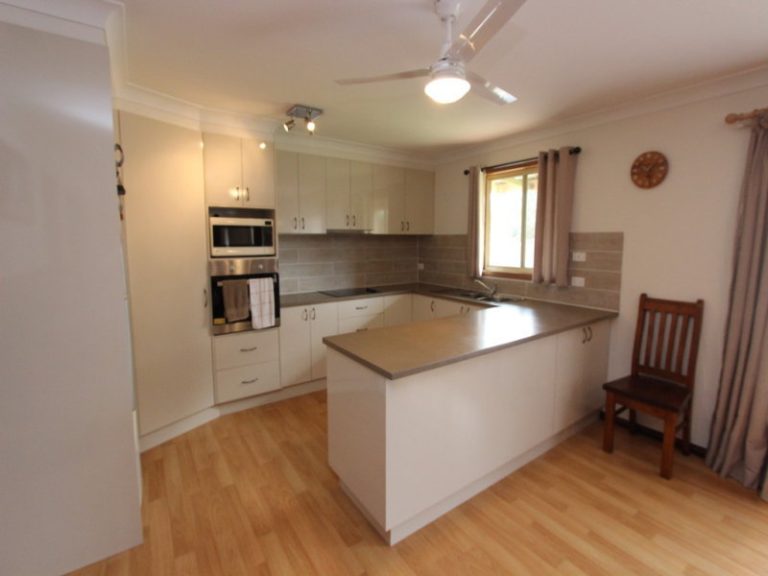 29 Troy Street, Stockinbingal NSW 2725 - photo 5