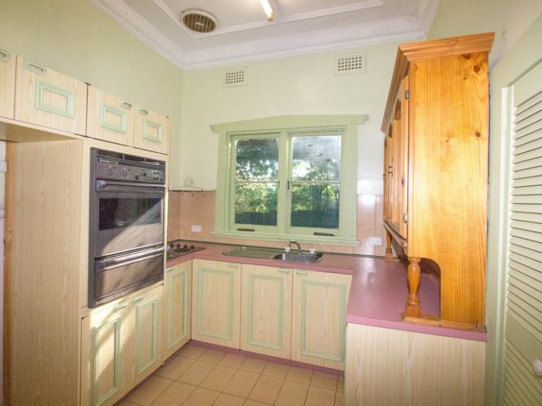 29 Peters Street, Narrandera NSW 2700 - photo 15