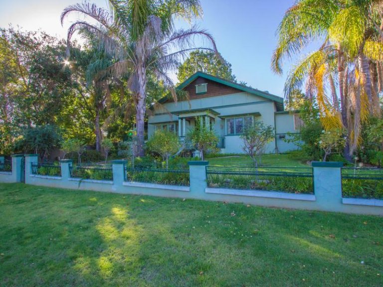 29 Peters Street, Narrandera NSW 2700 - McGrath Riverina