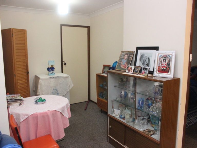 3/101 Crowley Street, Temora NSW 2666 - photo 8
