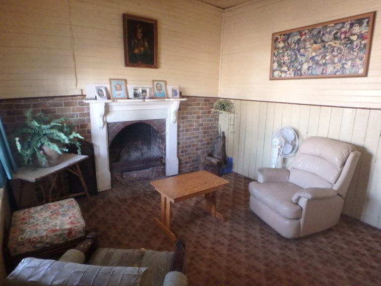 28 DeBoos Street, Barmedman NSW 2668 - photo 4