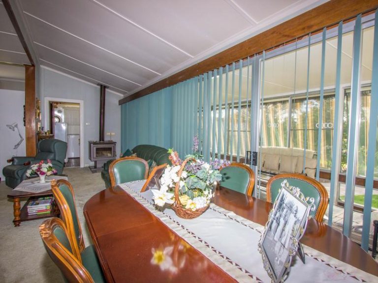 95 Pine Hill Road, Narrandera NSW 2700 - photo 11