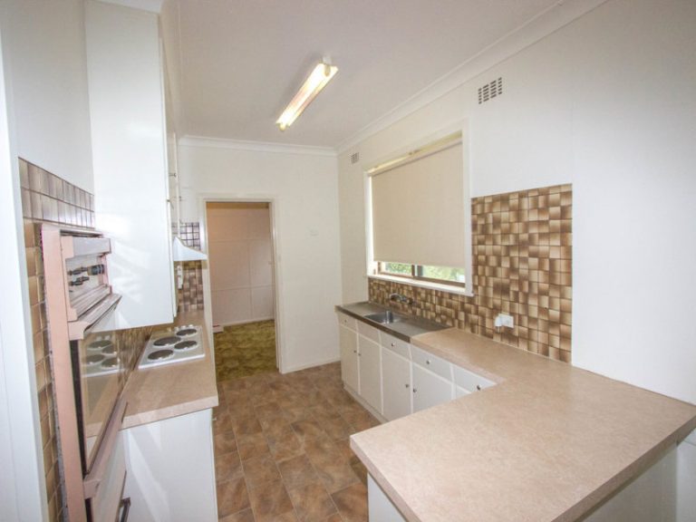 55 Ferrier Street, Narrandera NSW 2700 - photo 7
