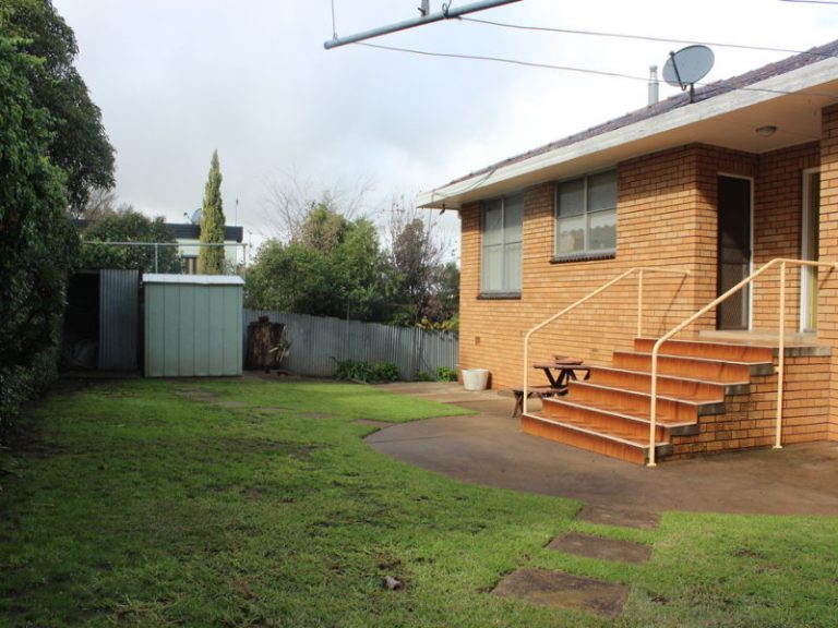 15 Ashton Street, Temora NSW 2666 - photo 8