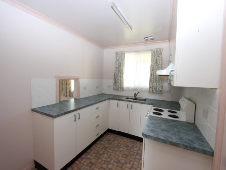 30 Court Street, Boorowa NSW 2586 - photo 14