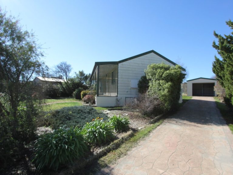30 Court Street, Boorowa NSW 2586 - photo 3