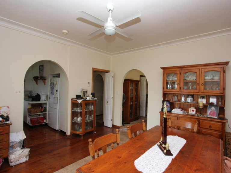62 South Street, Boorowa NSW 2586 - photo 5