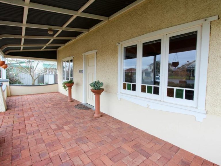 183 Deboos Street, Temora NSW 2666 - photo 26