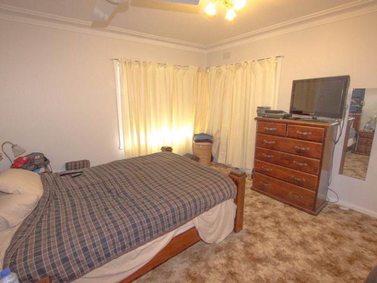 22 May Street, Narrandera NSW 2700 - photo 13