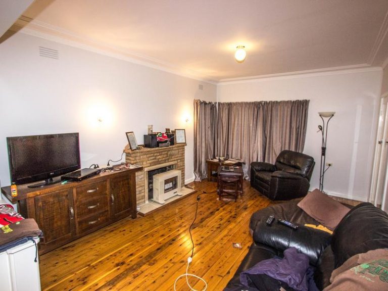 22 May Street, Narrandera NSW 2700 - photo 10