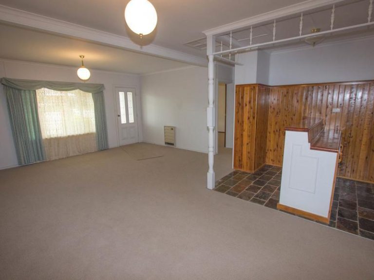 86 Bolton Street, Narrandera NSW 2700 - photo 11