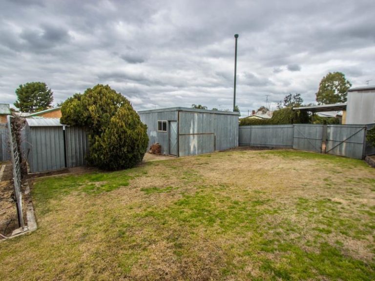 86 Bolton Street, Narrandera NSW 2700 - photo 18