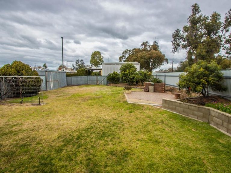 86 Bolton Street, Narrandera NSW 2700 - photo 21