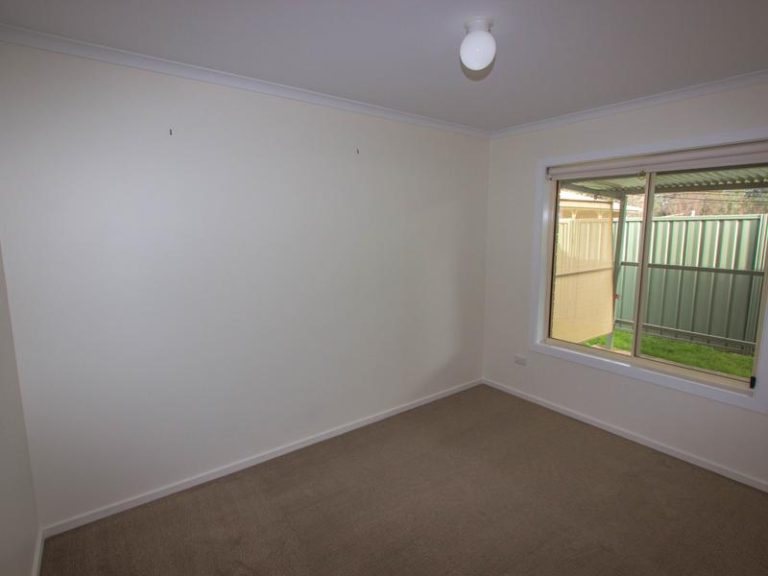 37 Sandpiper Street, Coleambally NSW 2707 - photo 8