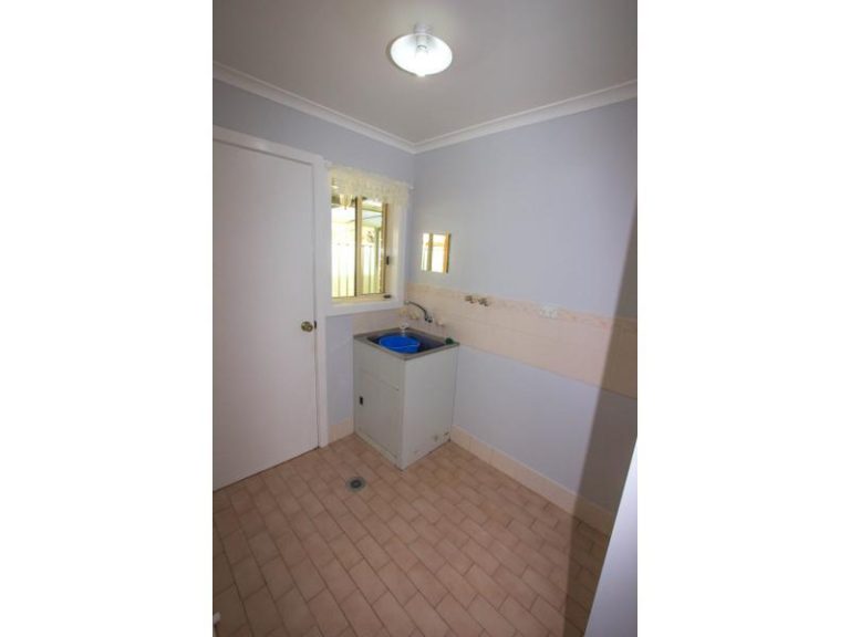 37 Sandpiper Street, Coleambally NSW 2707 - photo 9