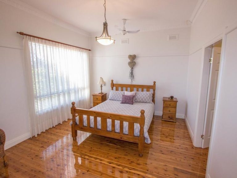 14 May Street, Narrandera NSW 2700 - photo 16