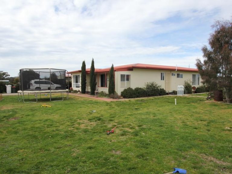 38-46 Trucking Yard Road, Boorowa NSW 2586 - photo 13