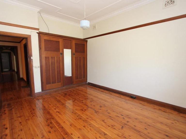 5 Marsden Street, Boorowa NSW 2586 - photo 13