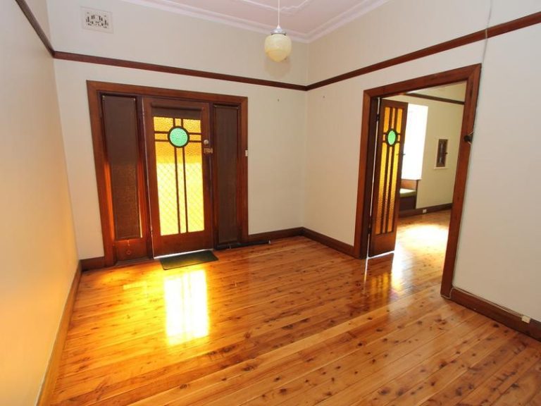 5 Marsden Street, Boorowa NSW 2586 - photo 5