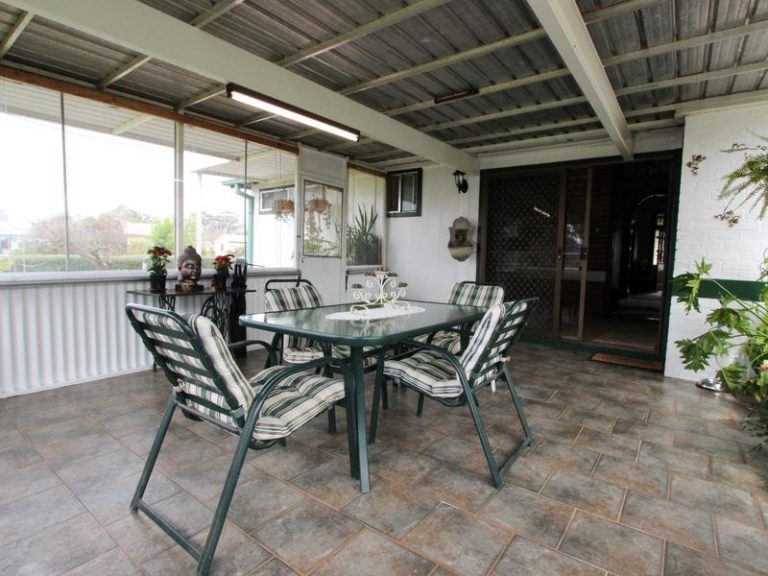 29 Pitt Street, Ariah Park NSW 2665 - photo 21