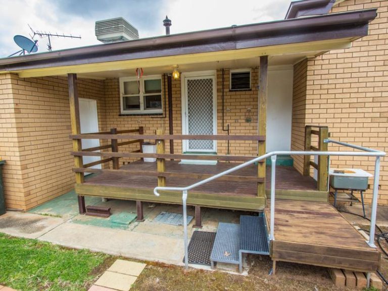 11 Margaret Street, Narrandera NSW 2700 - photo 14