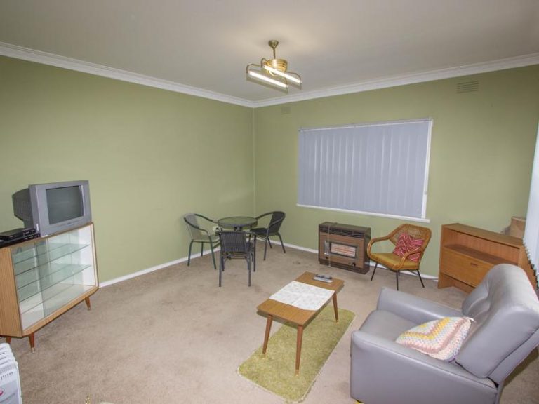 11 Margaret Street, Narrandera NSW 2700 - photo 5