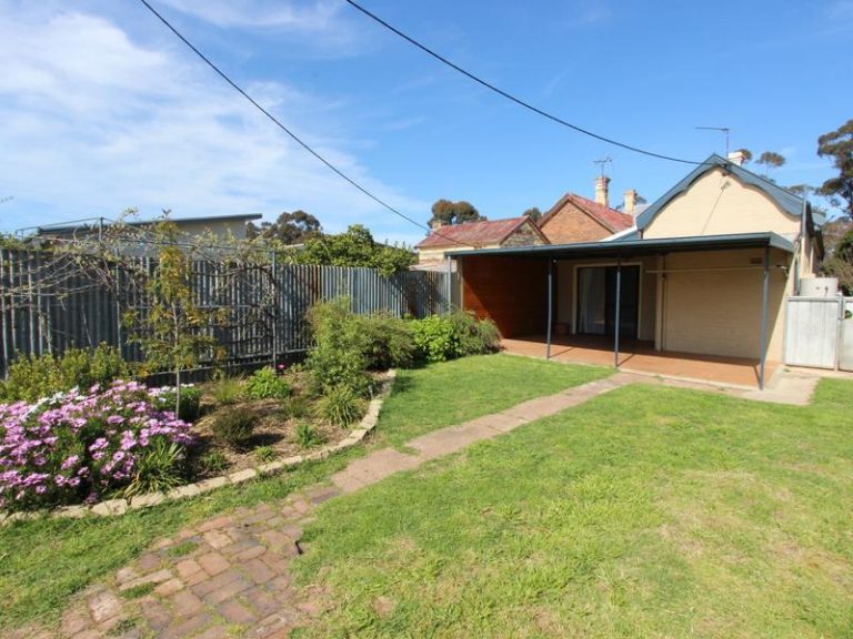 189 Baker Street, Temora NSW 2666 - photo 19