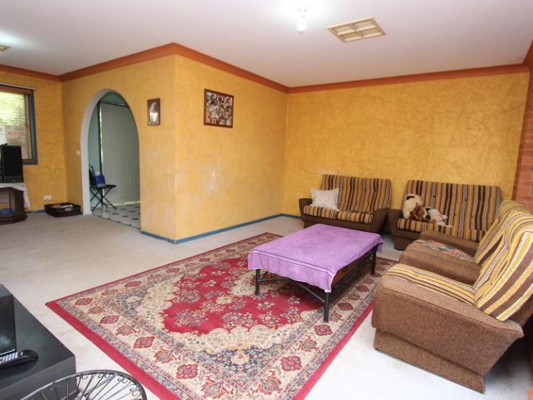 22 Williams Street, Temora NSW 2666 - photo 3