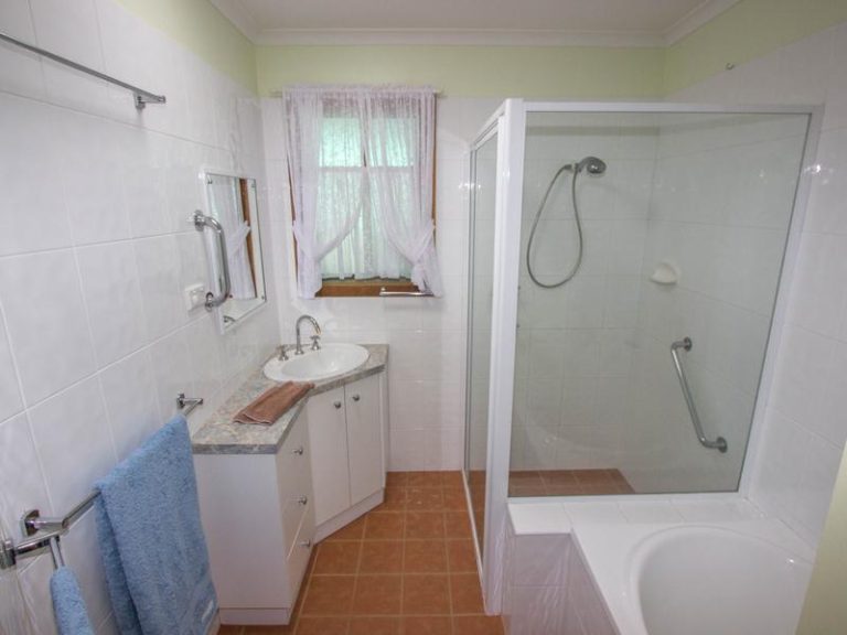 58 Bendee Street, Barellan NSW 2665 - photo 13